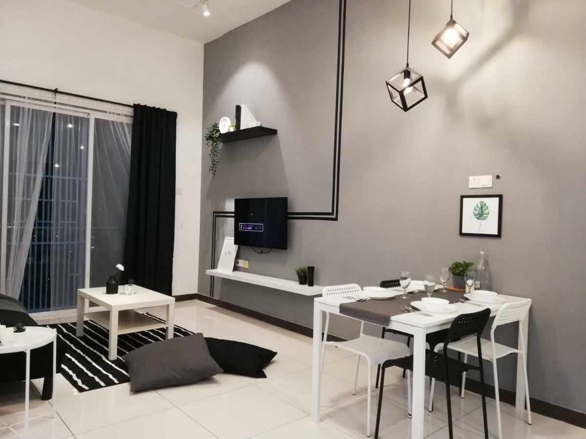 Puchong Skypod Residence, High Floor Balcony Unit, Walking Distance To Ioi Mall, 10Min Drive To Sunway מראה חיצוני תמונה
