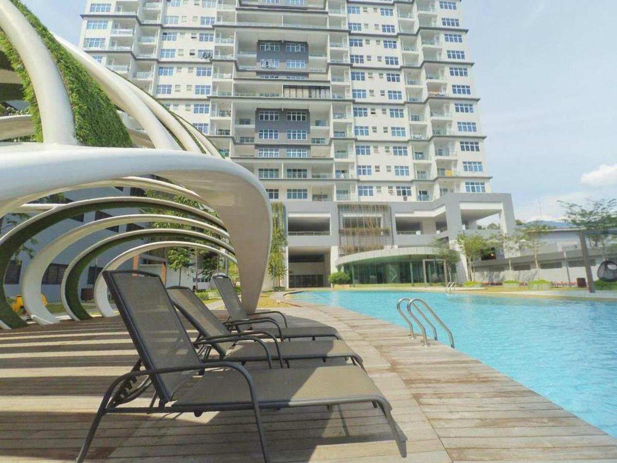 Puchong Skypod Residence, High Floor Balcony Unit, Walking Distance To Ioi Mall, 10Min Drive To Sunway מראה חיצוני תמונה